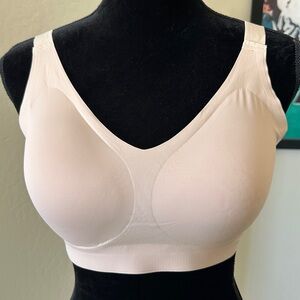 NIP Nude Feel Adjustable Seamless Natural Color Bra Size 1XL